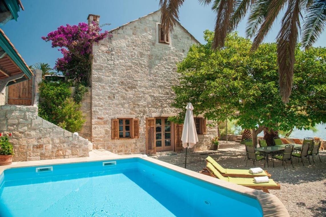 Luxury Beachfront Villa Mare With Private Pool At The Beach Orebic - Peljesac Exteriér fotografie