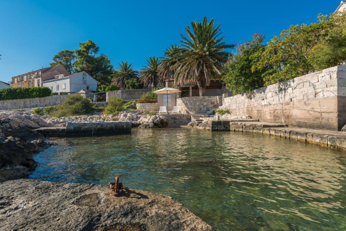 Luxury Beachfront Villa Mare With Private Pool At The Beach Orebic - Peljesac Exteriér fotografie