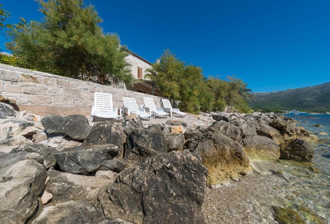 Luxury Beachfront Villa Mare With Private Pool At The Beach Orebic - Peljesac Exteriér fotografie